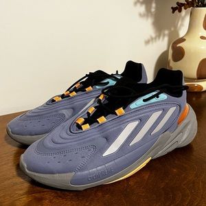 Adidas Ozelia Sneaker Size 9